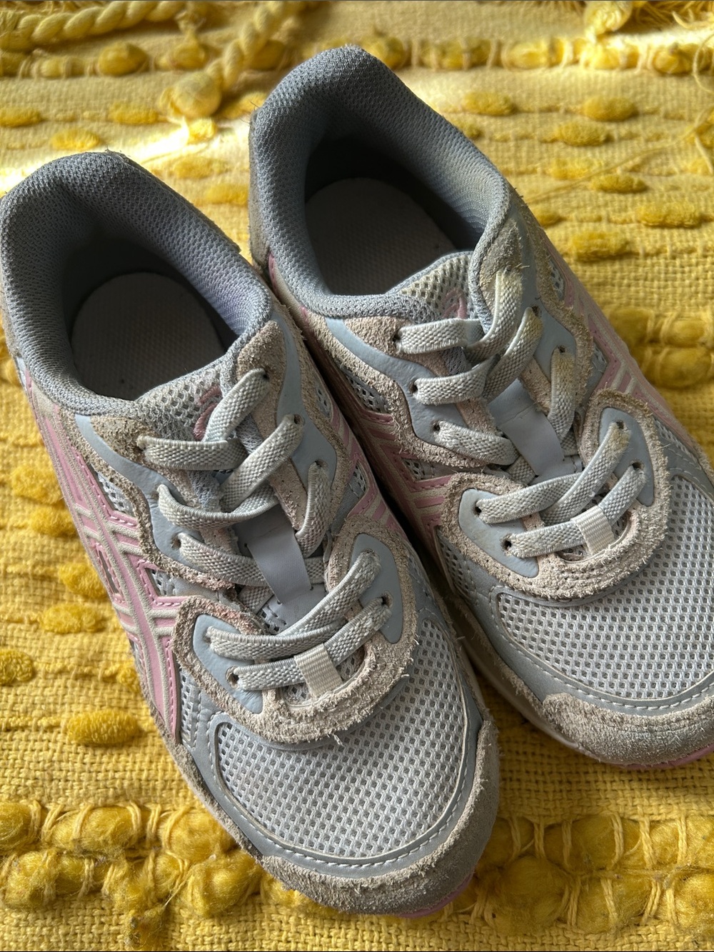 Kids Athletic Sneakers - Light Gray & Pink